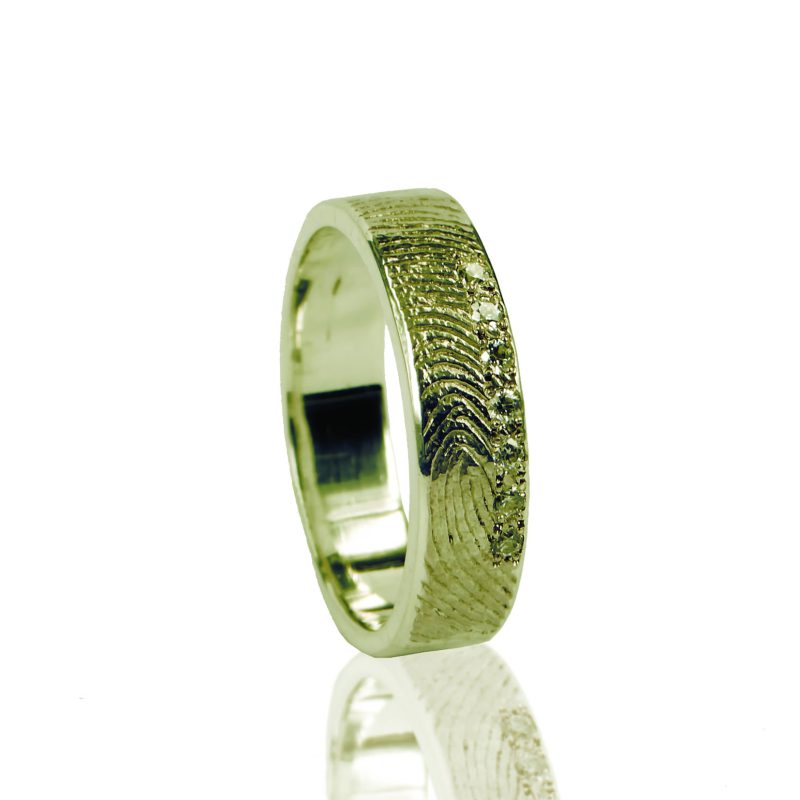Fingerprint Ring - mit 7 Zirkonia im Pave Set | Gold