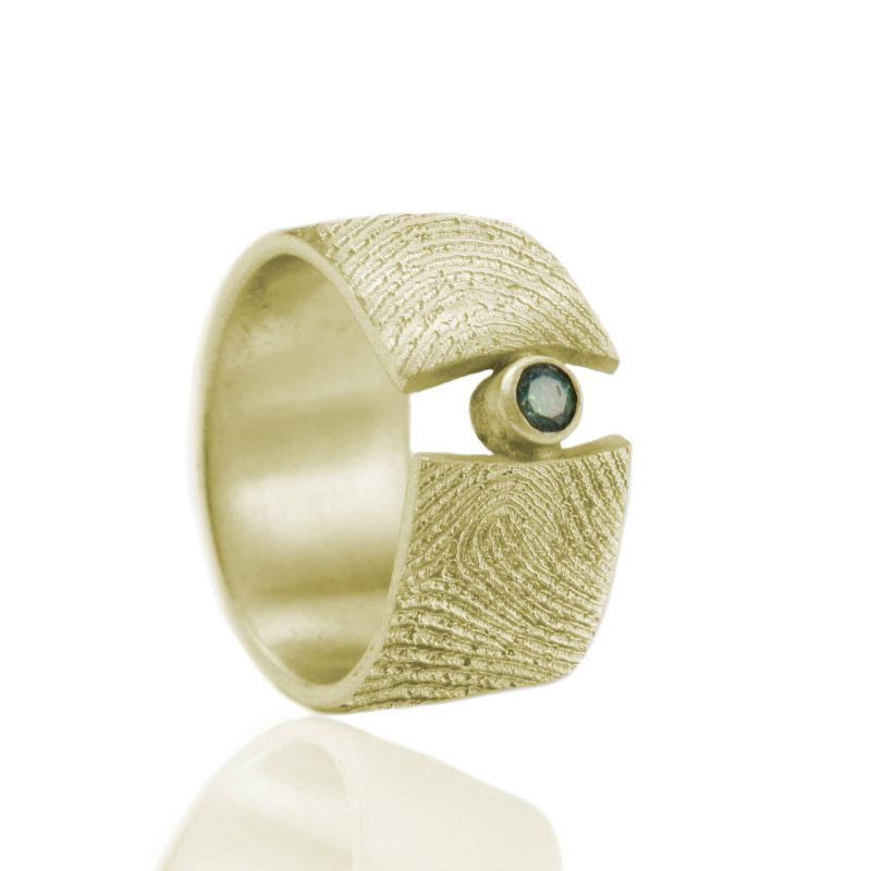 Fingerprint Ring - mit Fassung und synthetischem Smaragd | 3mm Gold