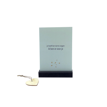 Trostkasten - Gedenkaltar mit getrockneten Blumen (kopie)